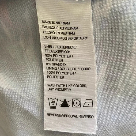 IZOD Golf Tennis Athletic Skort Skirt White Blue Red Floral Print Size 2 - Picture 14 of 16